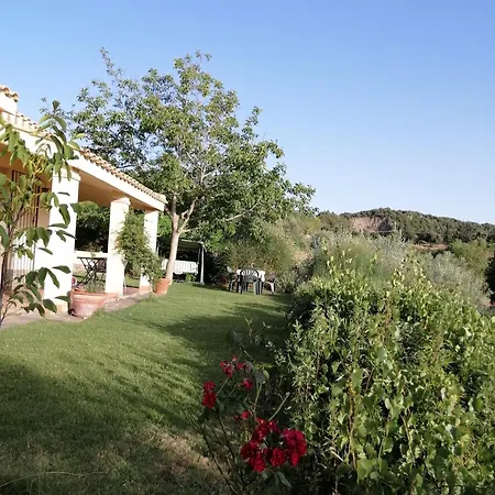 S'orrosa Bifamiliare In Montagna Panorama Stupendo Sardegna 度假居 *